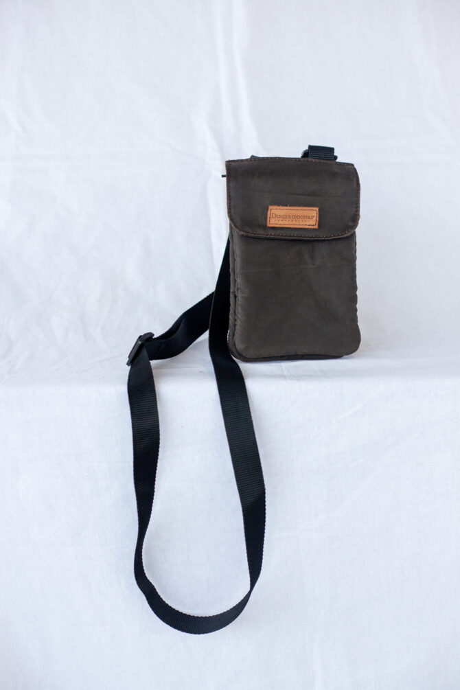 Crossbody Accessories Bag - Image 4